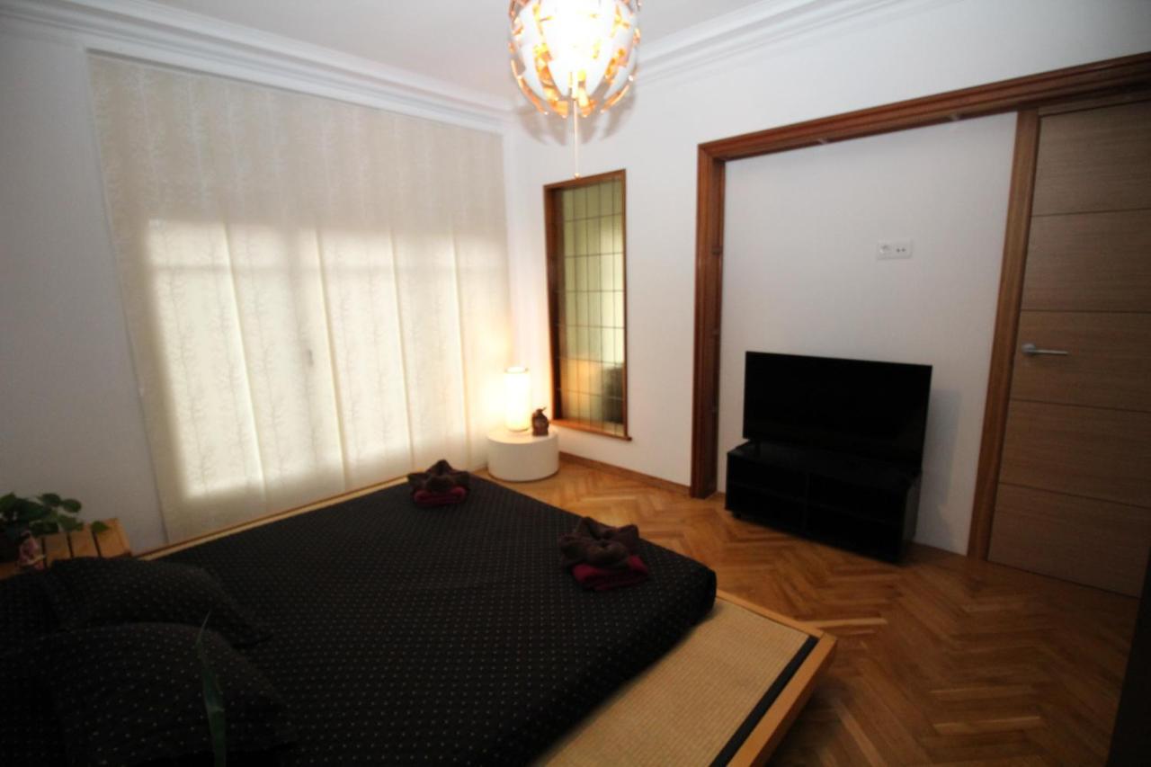 Nuevo Balmes Habitaciones Барселона Экстерьер фото